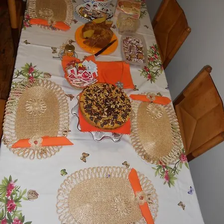 Monti Alojamento de Acomodação e Pequeno-almoço *