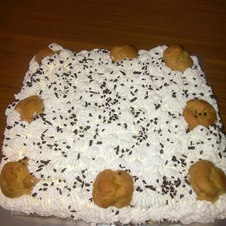 Alojamento de Acomodação e Pequeno-almoço Monti *